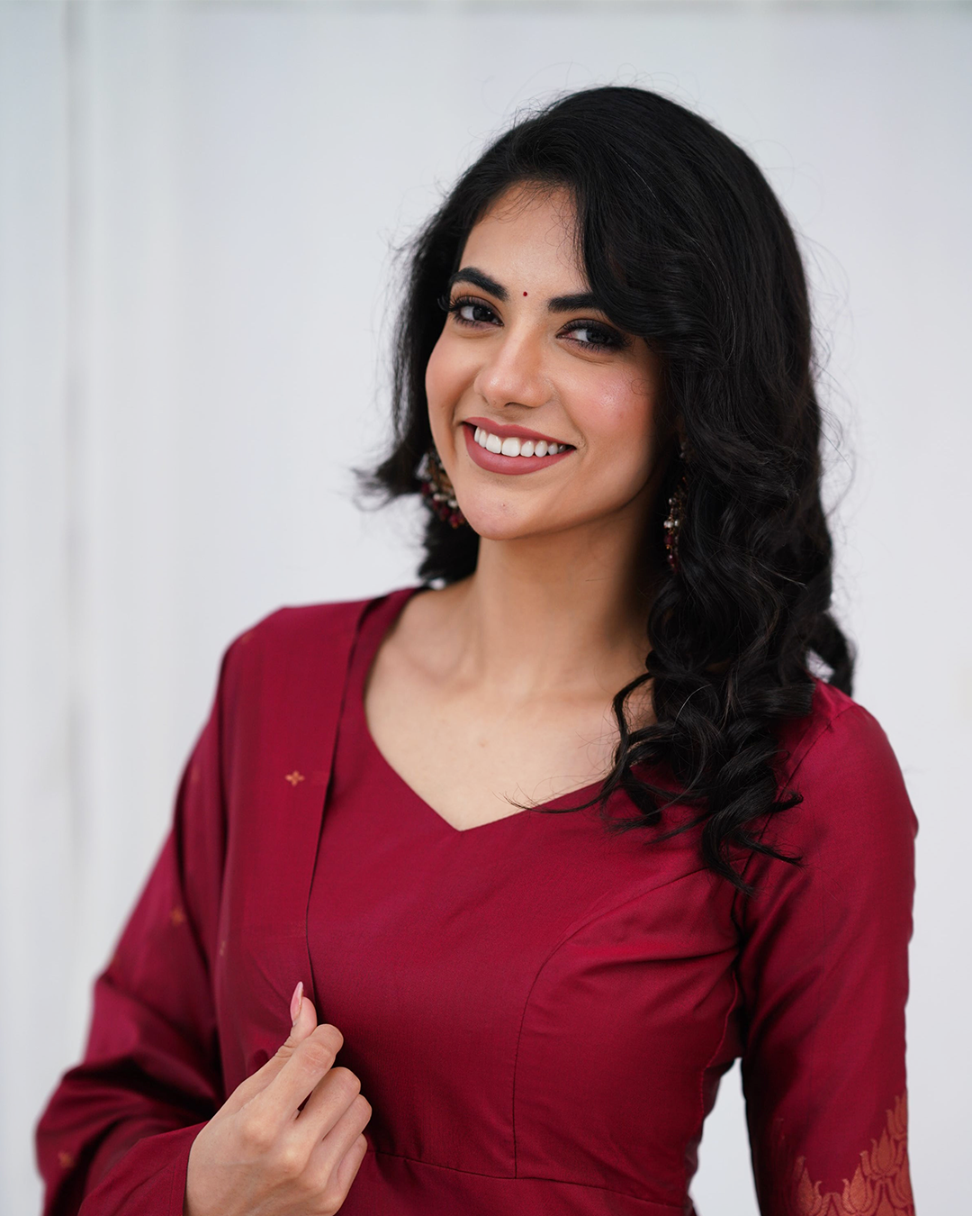 Maroon Banarasi Art Silk Kurta Pant Set with Zari Border