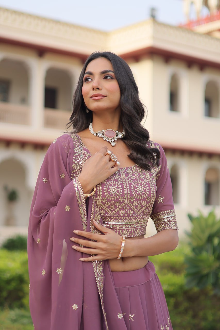 Premium Mauve Bridal/Festive Lehenga Set with Intricate Gold Work