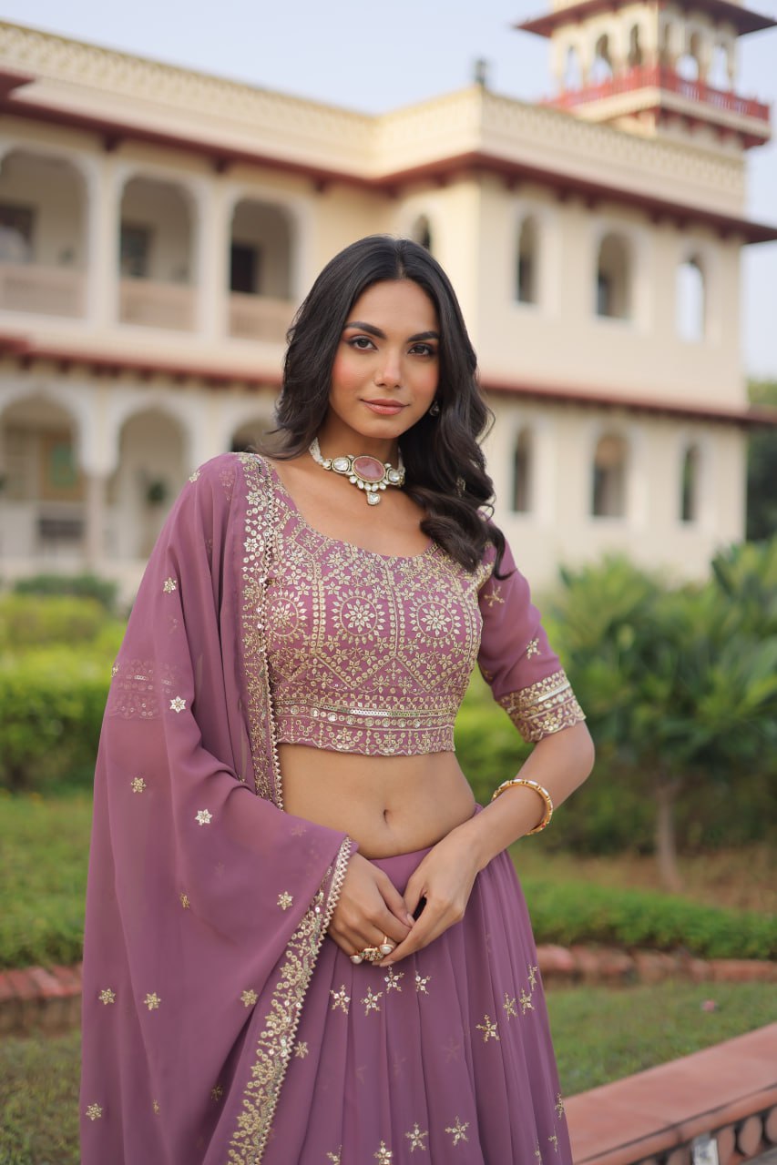 Premium Mauve Bridal/Festive Lehenga Set with Intricate Gold Work