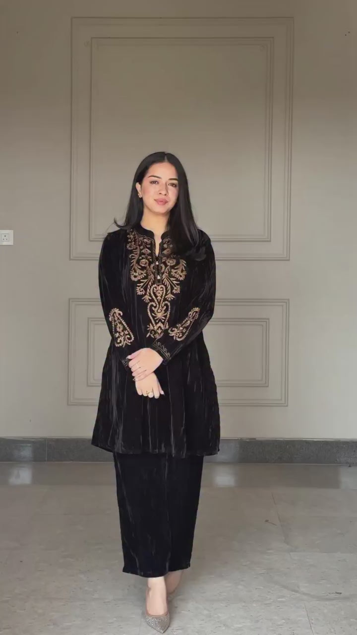 Black Velvet Kurta Pant Set with Elegant Gold Embroidery